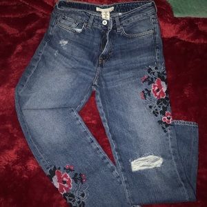 H&M Mom jeans
